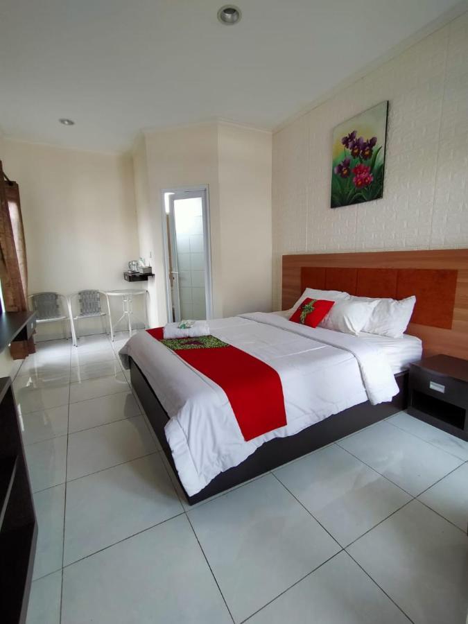 Maulana Hills Syariah Hotel Lembang Kültér fotó